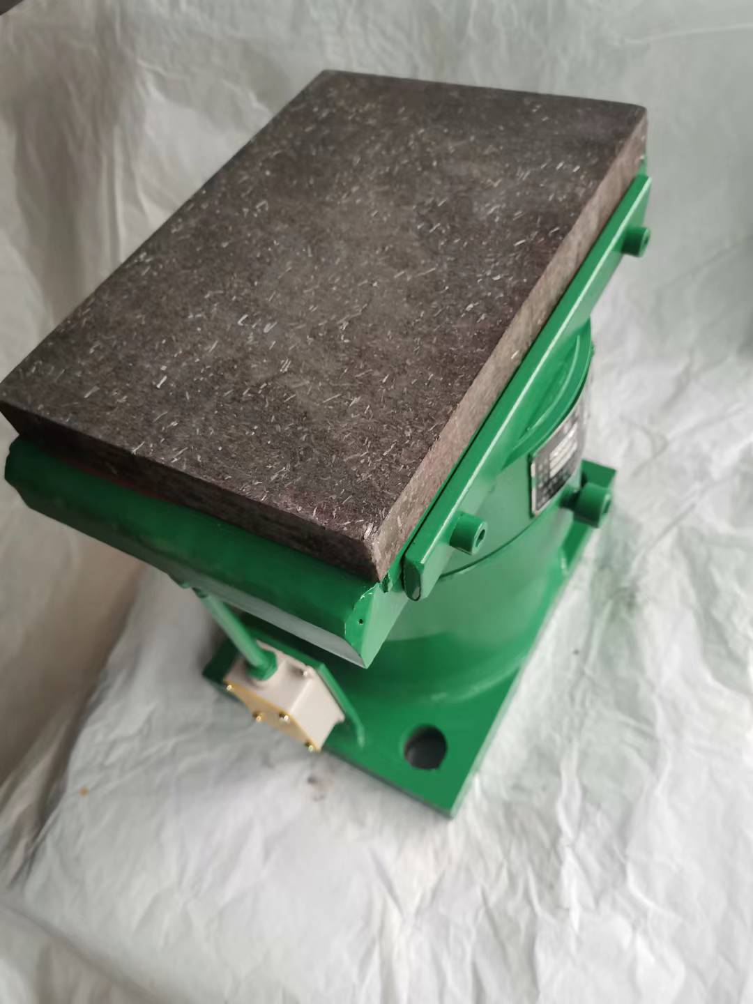 立式制动器ZL120-Q 双缸油气分离 气制动气复归或弹簧复归油顶起