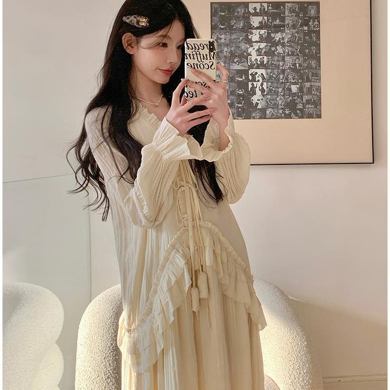 大码法式花朵气质连衣裙系带仙女设计长袖小众拼接长裙|undefined