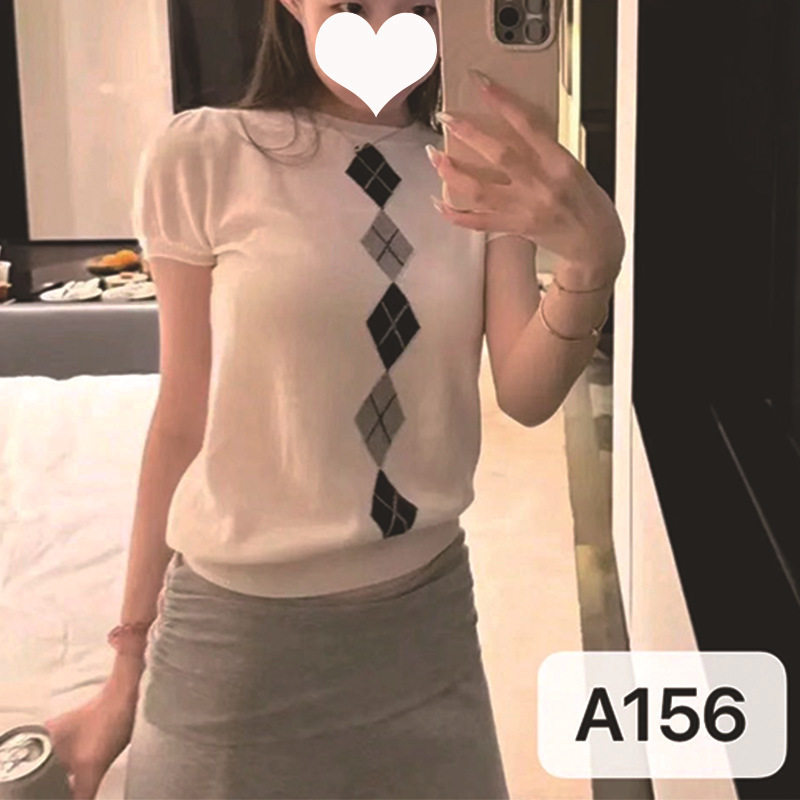 Korean-Style High-End Diamond-Patterned Princess Shoulder Short-Sleeve Knit Top for Women, 2026 Early Spring New Versatile Slim-Fit Slimming Top