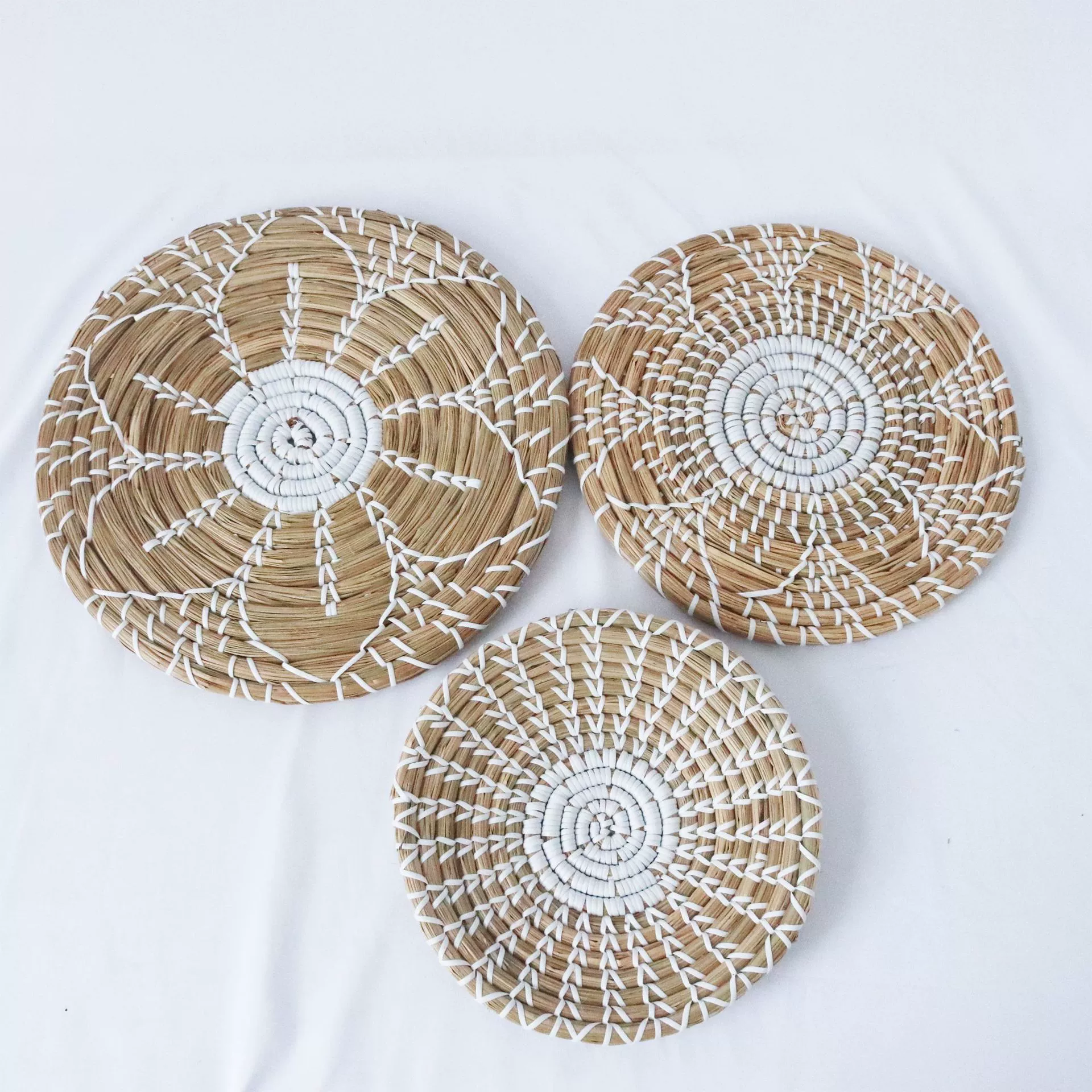straw decorations, woven set, European style, 3 piece set