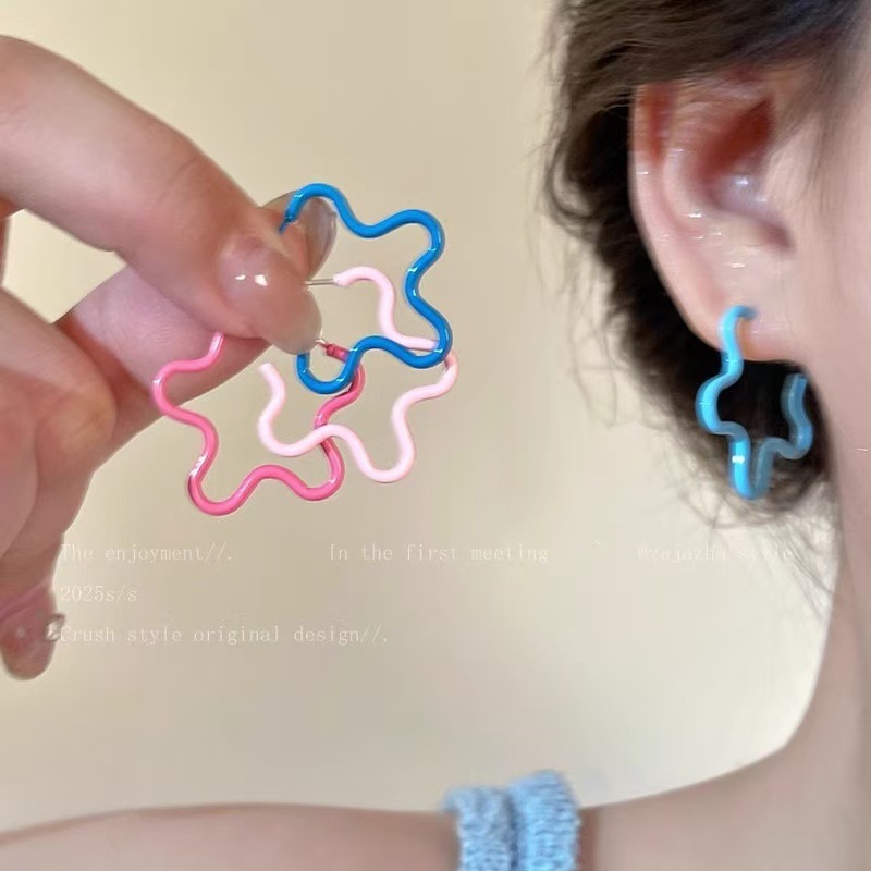Blue Gradient Flower Drip Glaze Earrings for Women, Summer Sweet Girly Heart Earrings, Dopamine Niche Exquisite Earrings