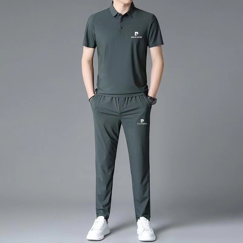 2025 New Summer Men's Sports Suit Thin Lapel Ice Silk Comfortable High Elastic Breathable Seamless Middle-Aged Short Sleeves