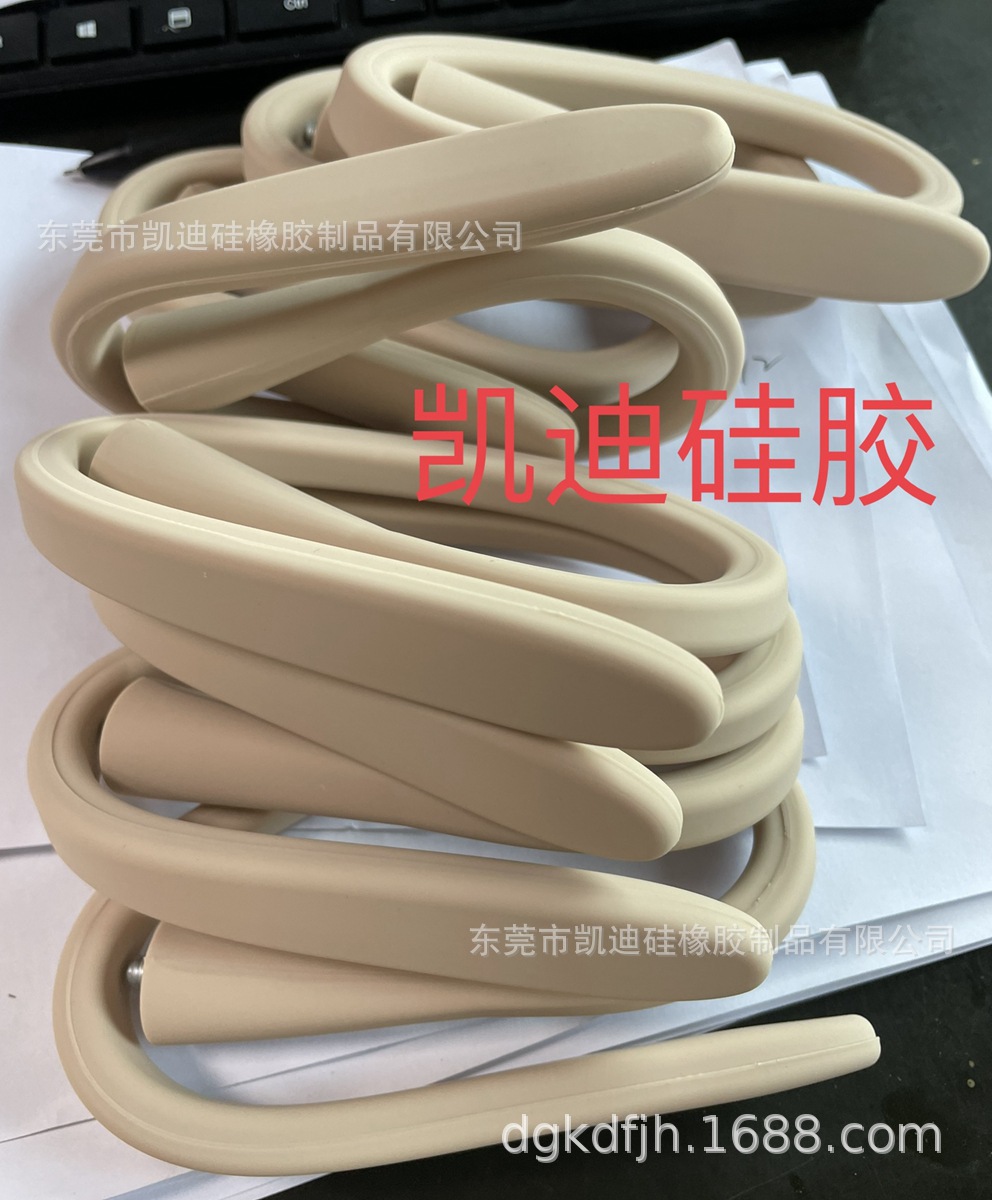 婴儿车监控支架 婴儿房摄像支架 硅胶支架 软管 免打孔 多色供选