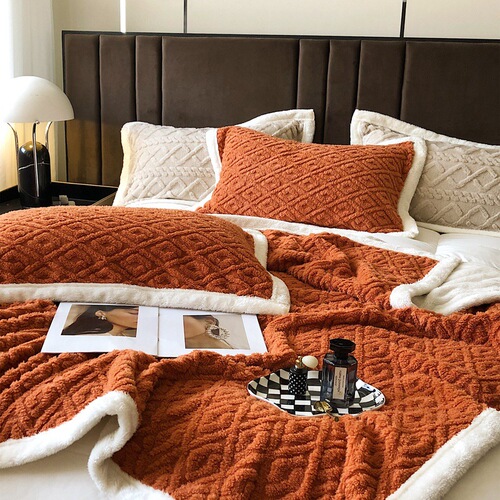 Class A high-weight double-layer thickened blanket quilt cover dual-purpose solid color milk taffeta arctic velvet four-piece pillowcase dormitory