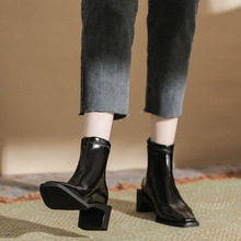 H376-1秋冬新款小众黑色短靴小方头高跟薄款女鞋矮筒后拉链时装靴