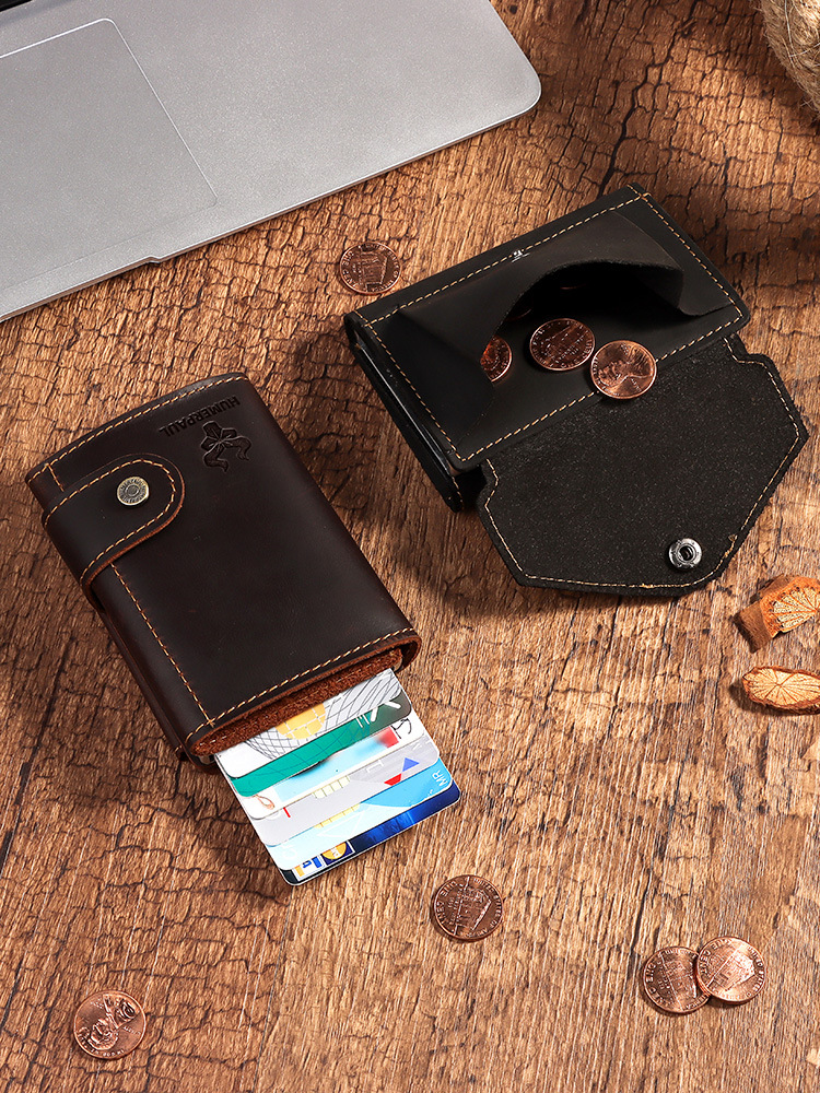 Tarjetero automático de cuero genuino con protección RFID