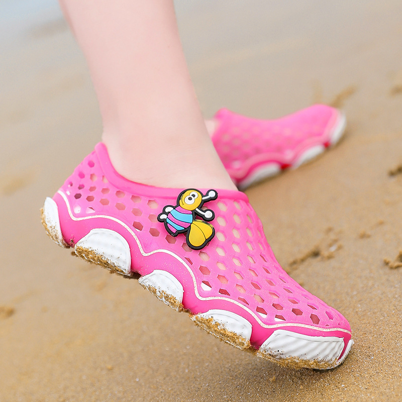 Cross-border jelly shoes with soft soles for older children, lightweight and breathable beach shoes, outdoor casual sandals, garden sandals