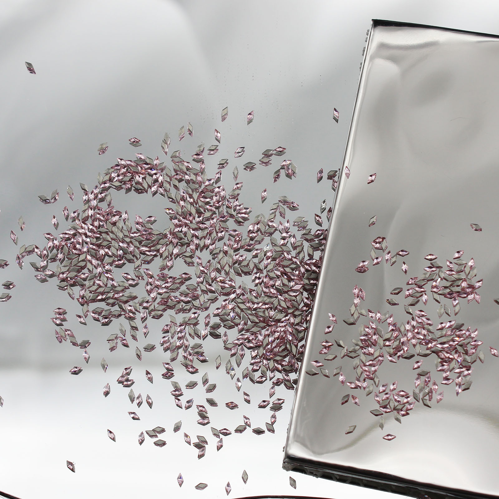 Diamante de circonita de fondo plano-1,5*3mm