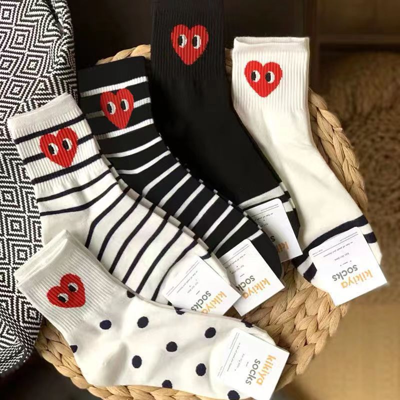 襪子女韓版黑白條紋波點純色愛心潮款中筒休閒棉襪日系個性運動襪