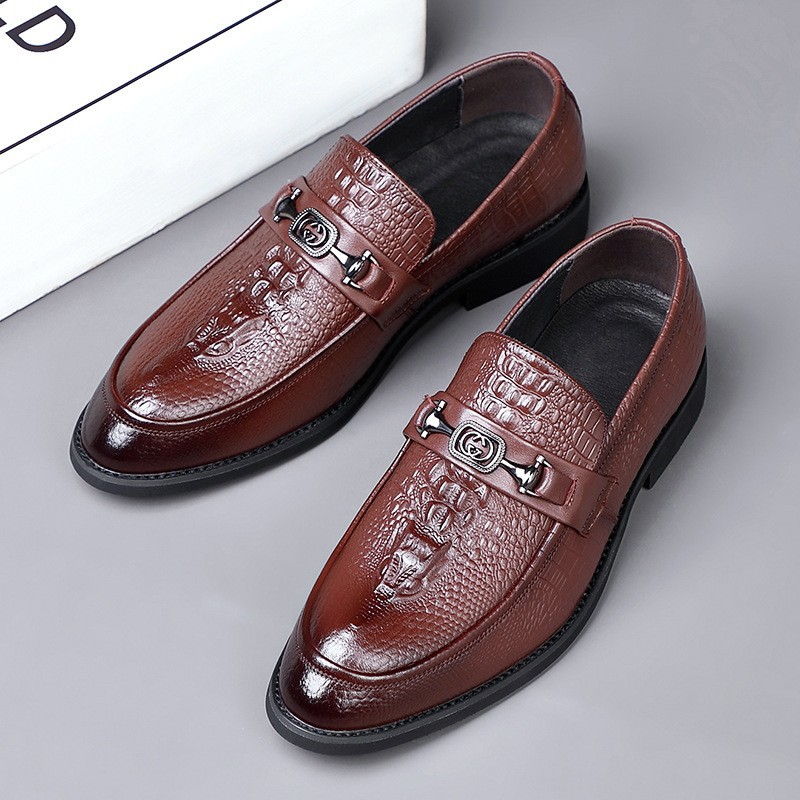 Primera capa de piel de vaca de los hombres zapatos de cuero casuales de negocios de cuero genuino cocodrilo Caballero señaló zapatos de los hombres británicos de una sola capa zapatos image 12