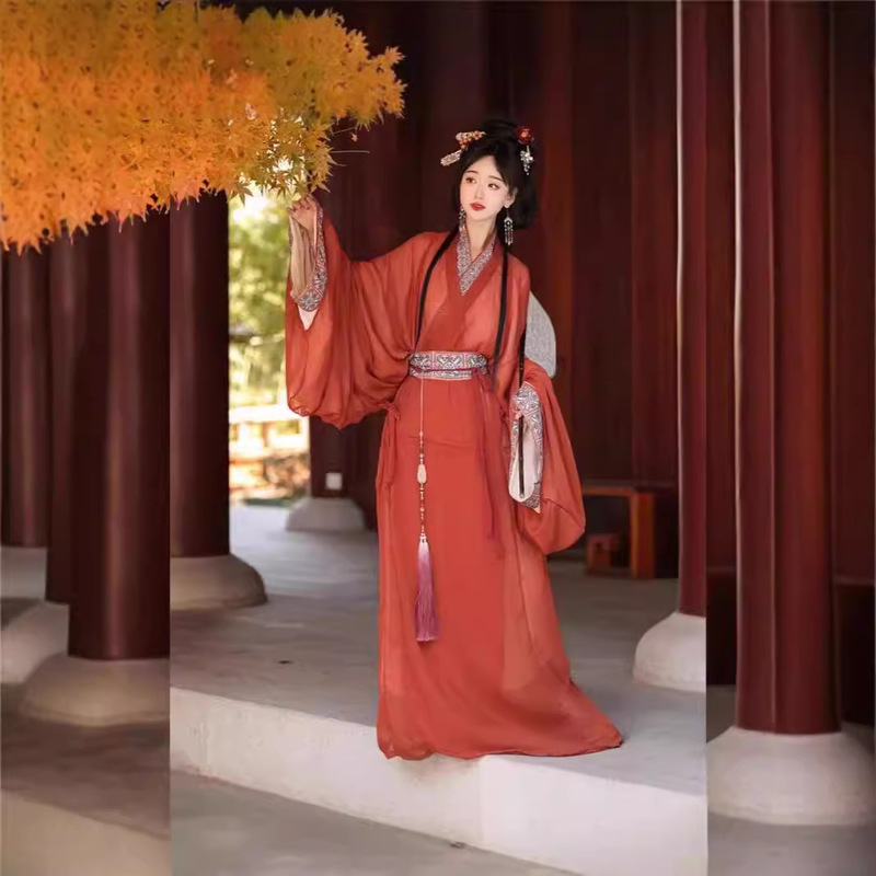 New Dream Domain Warring States Robe Mashan Chu Tomb Restoration Daily Straight Robe Adult Hanfu Female Trailing Large Volume Straight Robe New Dream Domain Warring States Robe Mashan Chu Tomb Restoration Daily Straight Robe Adult Hanfu Female Trailing Large Volume Straight Robe