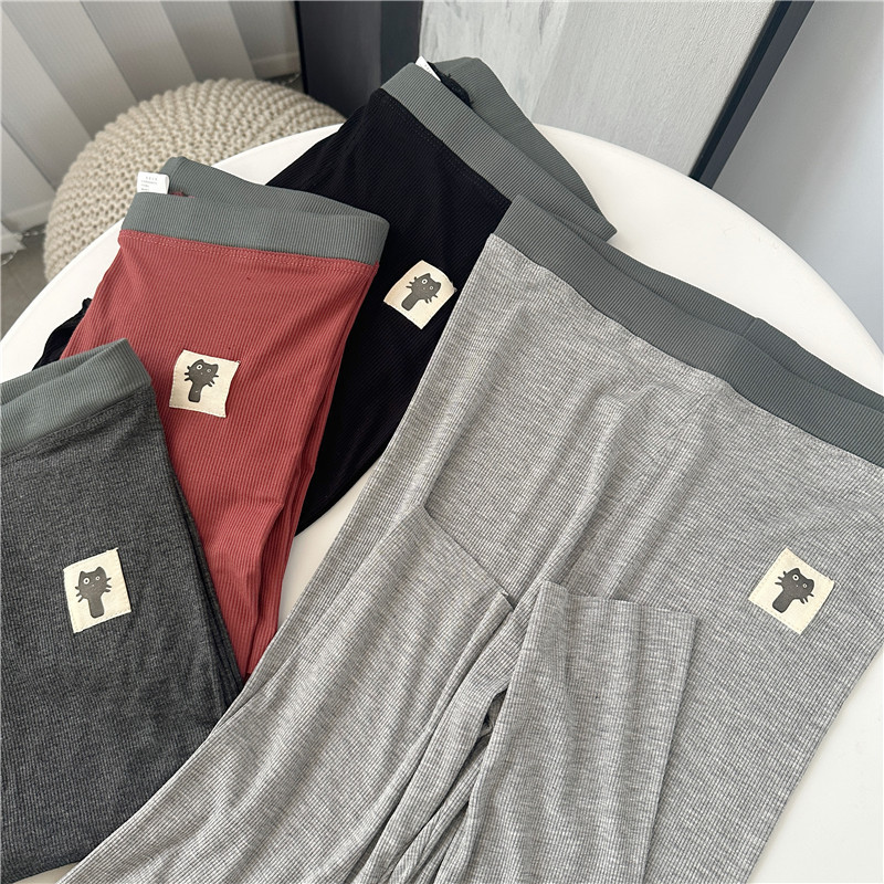 Summer Cool and Not Afraid of Heat Bottoming Women's Modal Rayon Leggings Thin Three-Point Nine-Point Kitten Leggings