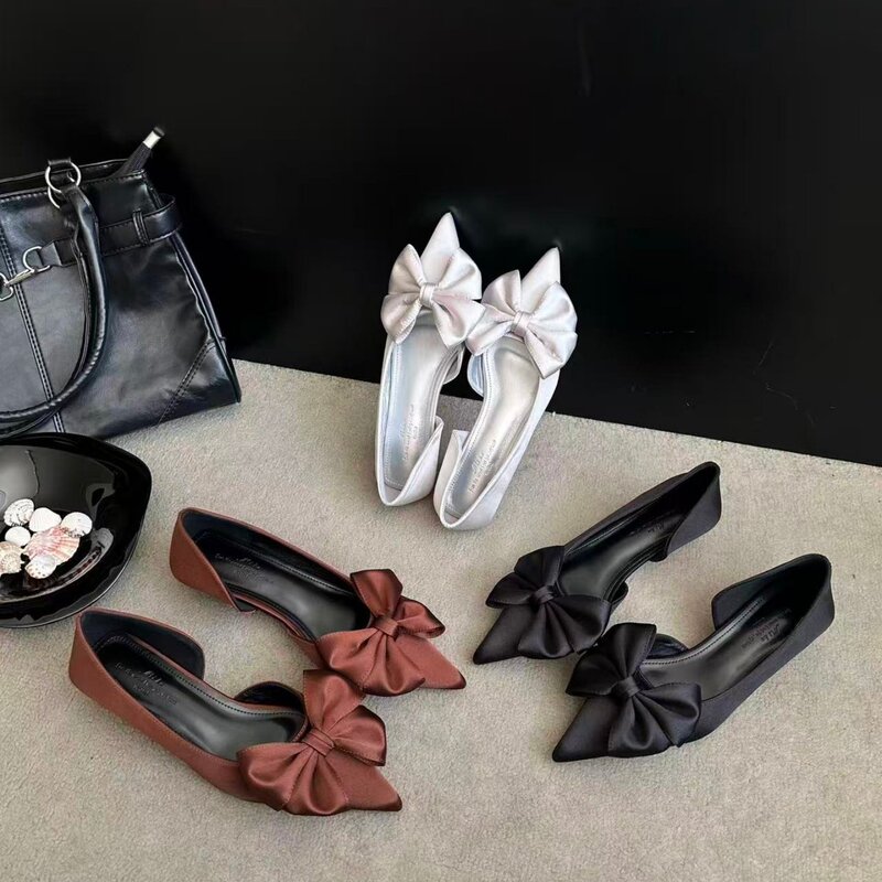 French-Style Bowknot Pointed-Toe Shallow Pumps for Women, 2026 New Vintage Satin Finish, Suitable for Pairing with Dresses, Kitten Heel Side-Cutout Shoes