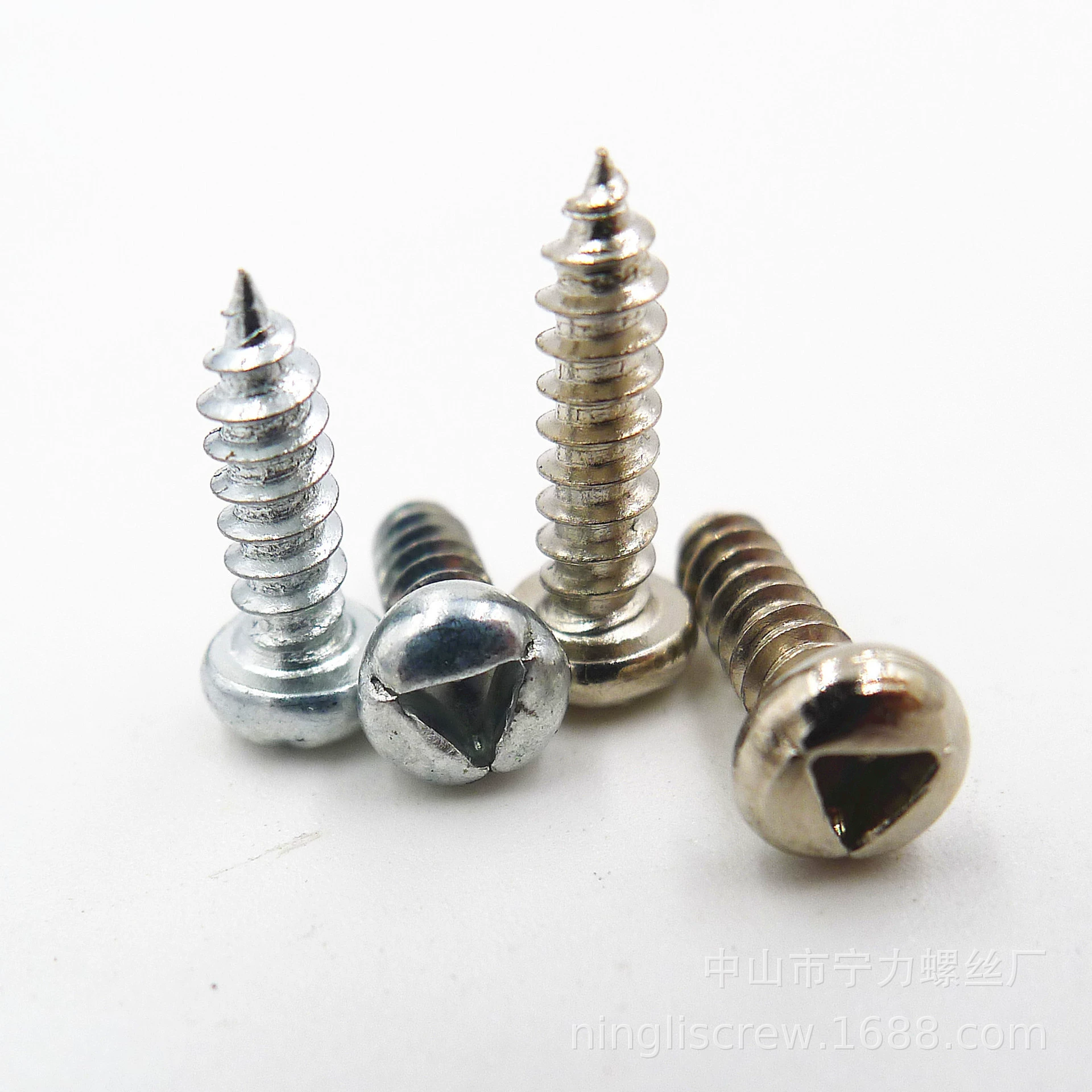 Железные никелированные винты с внутренним треугольником и круглой головкой, саморезы с треугольной головкой из нержавеющей стали и цилиндрической головкой M2.3M2.6M3M3.5M4