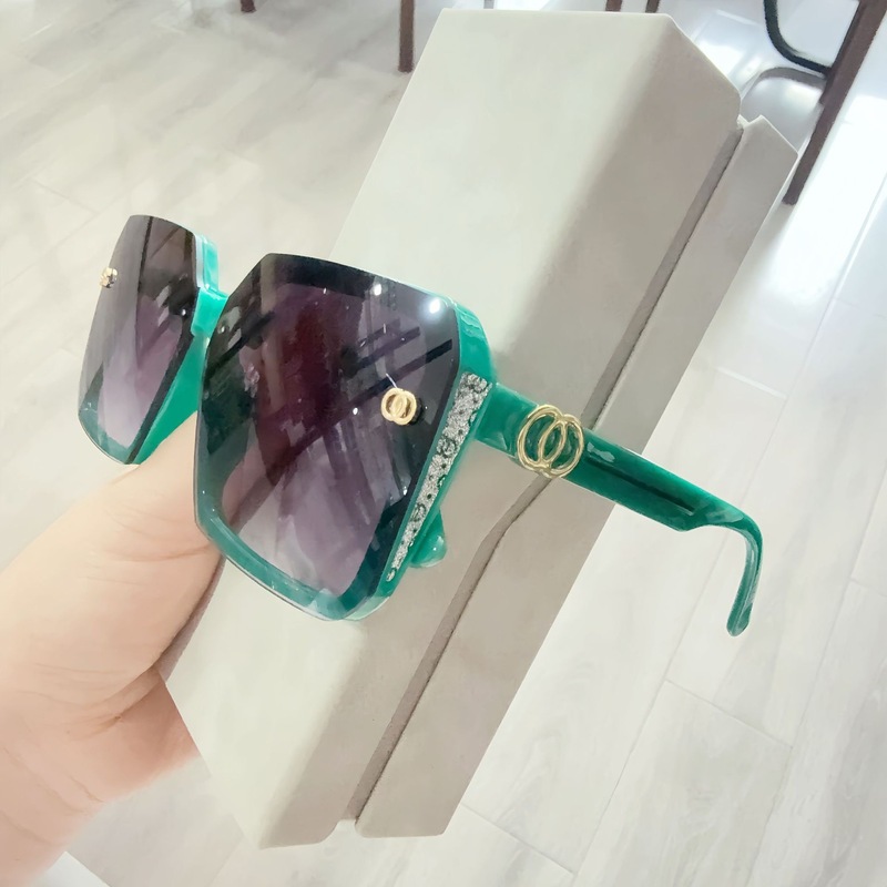 2025 新しいファッションビッグブランドメガネ女性のハイエンドサングラス HD 偏光サングラス運転シェード UV|undefined
