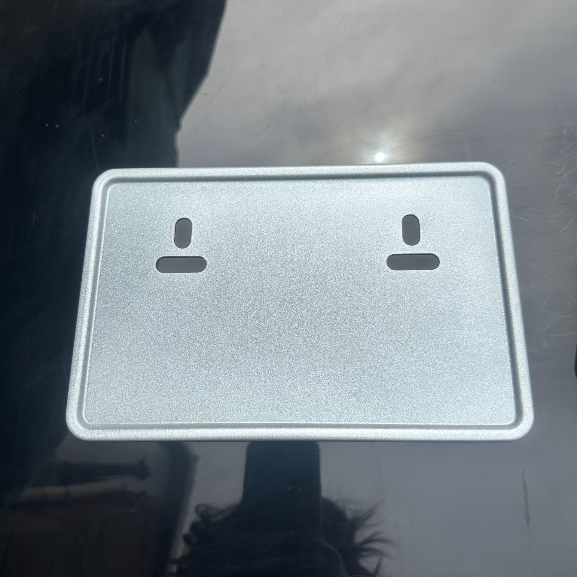 Manufacturer Wholesale Aluminum Alloy Thickened Silver-Colored Motorcycle Protection Frame License Plate Frame Compliant with New Cambodian Regulations