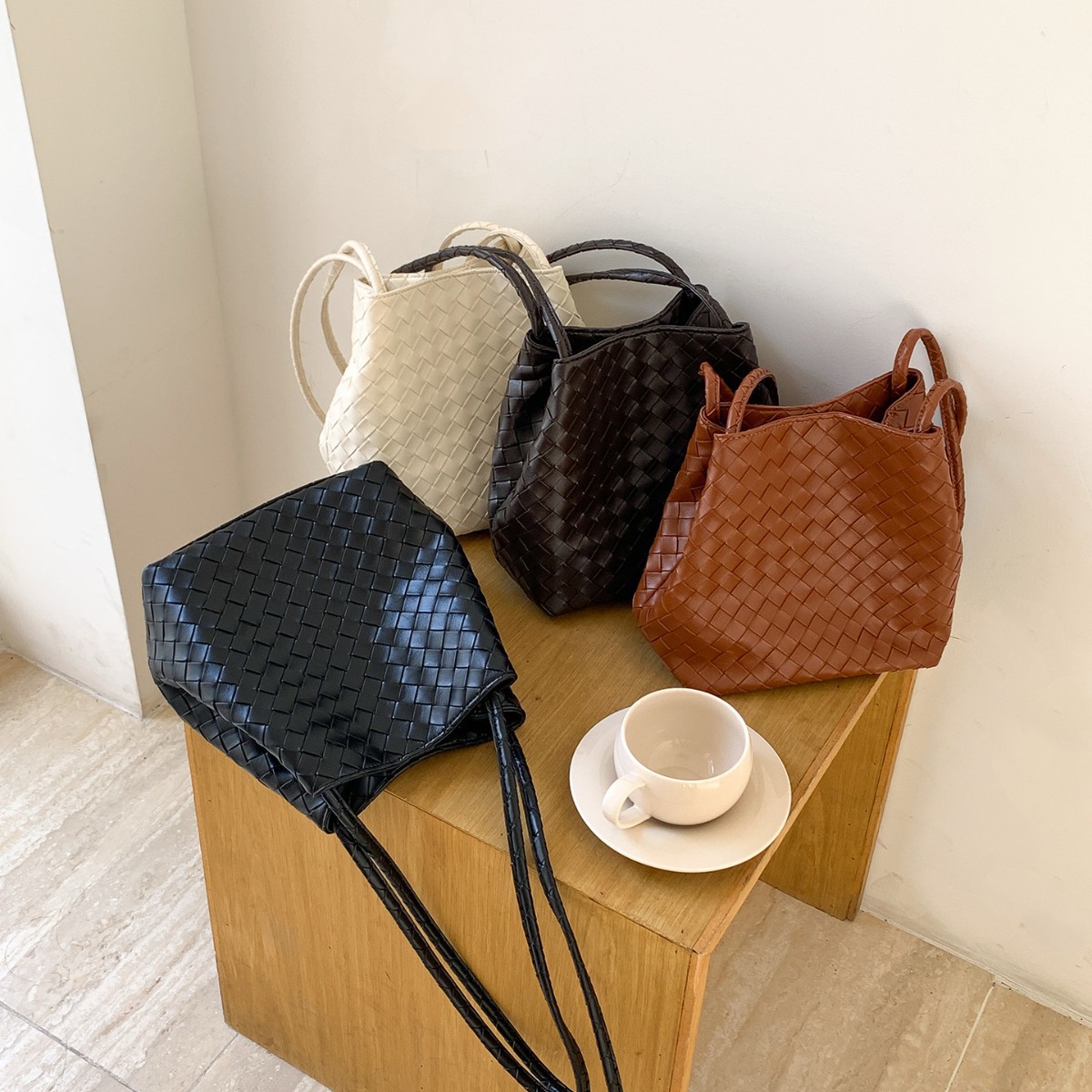 Retro Woven Bag, Niche Design, High-End Feel, New Women's Shoulder Bag, Cross-Border Versatile Fashion Bucket Bag for Women