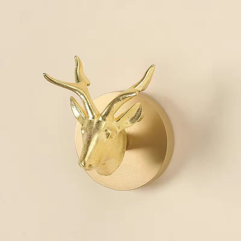 Gancho de pared creativo de estilo europeo después del cierre de la puerta del pasillo Gancho de ropa sin clavos de latón al por mayor de fábrica