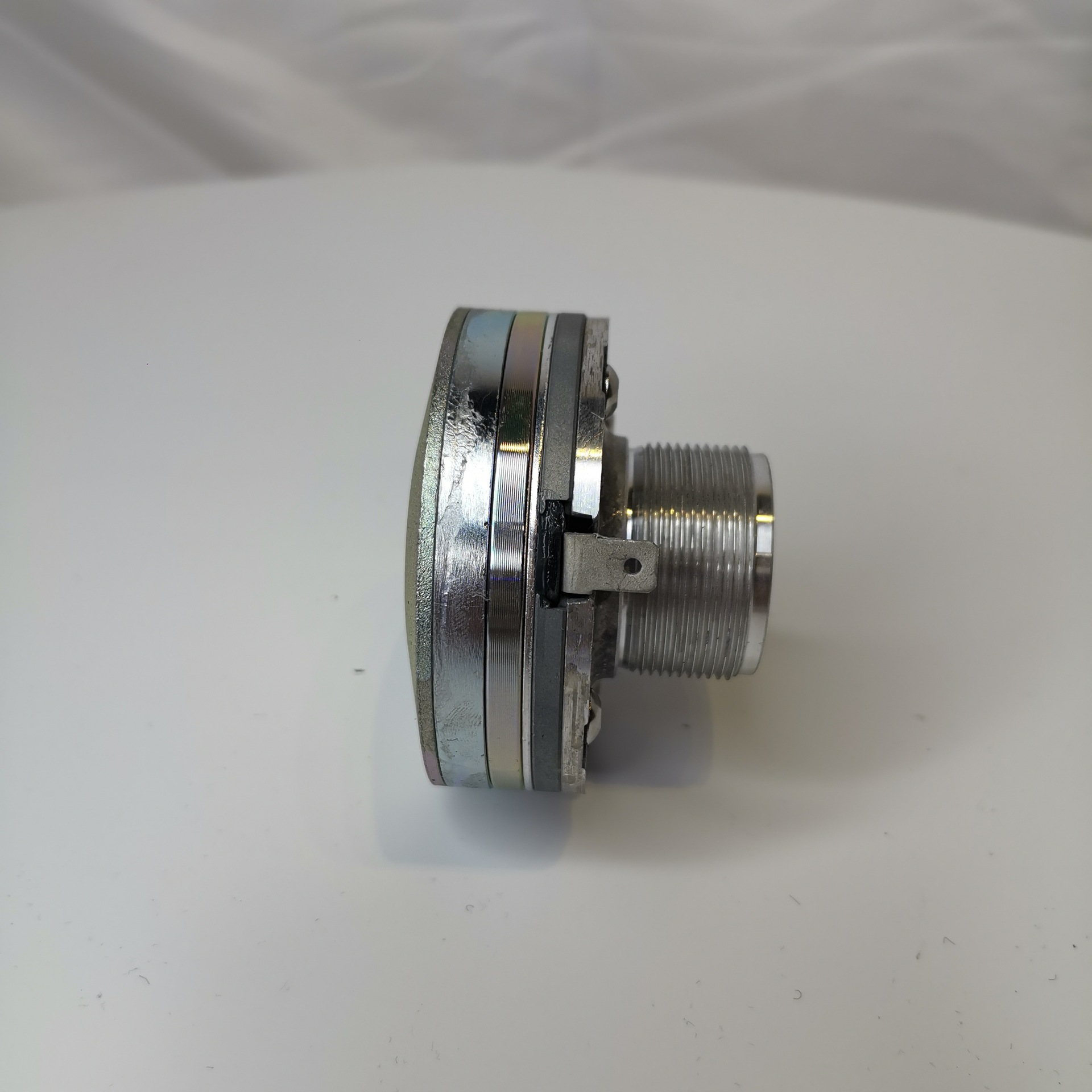 KP051 052高音侧面