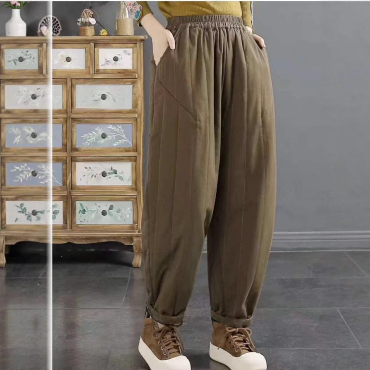 古咖服饰冬季新款棉麻坑条夹棉绗线棉裤女加厚保暖纯色哈伦长裤