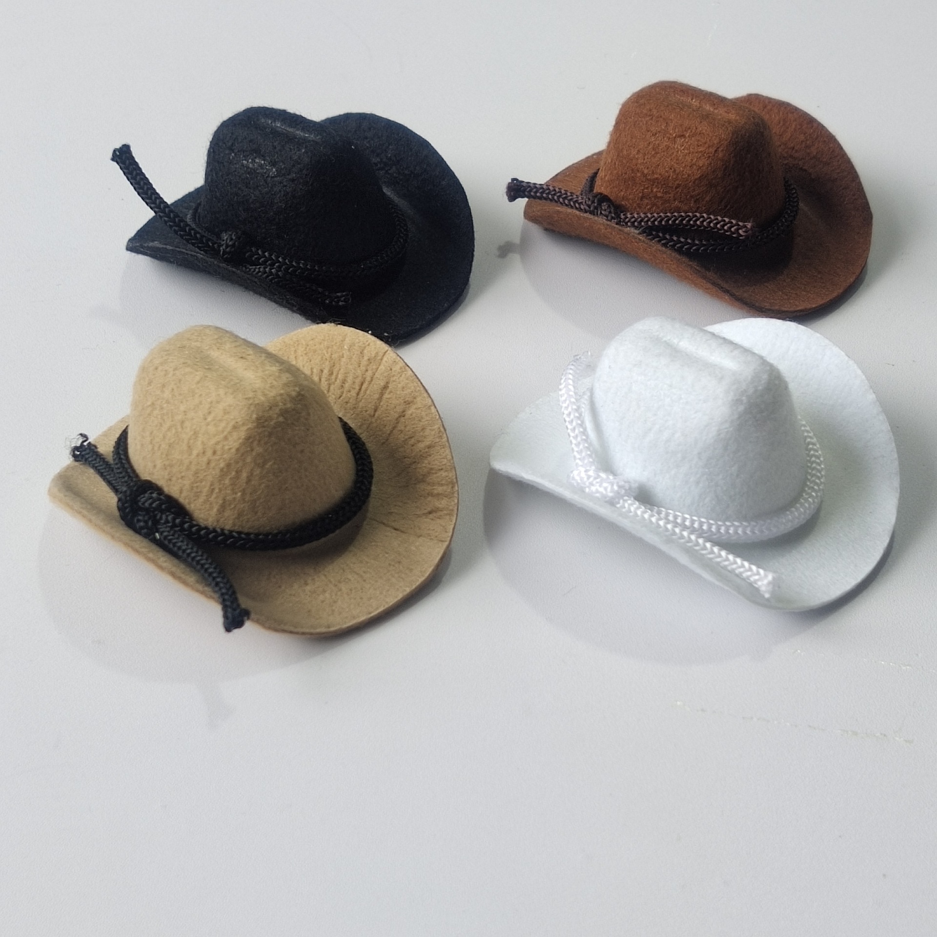 Cowboy Style Polyester Solid Color Pet Accessories display picture 7