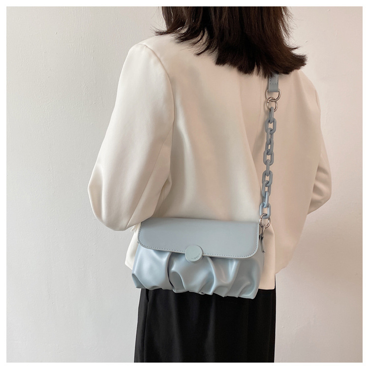 Simple Casual Fold Shoulder Small Square Bag display picture 6