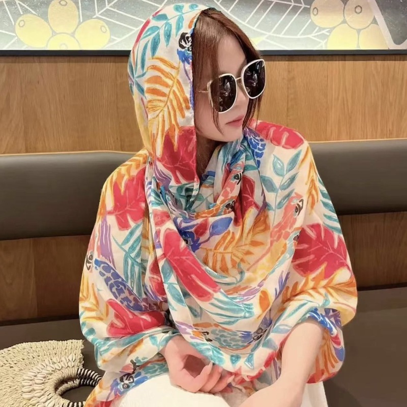 云南青海旅游丝巾夏季高级感女式中长外披复古民族风防晒盘扣披肩|undefined