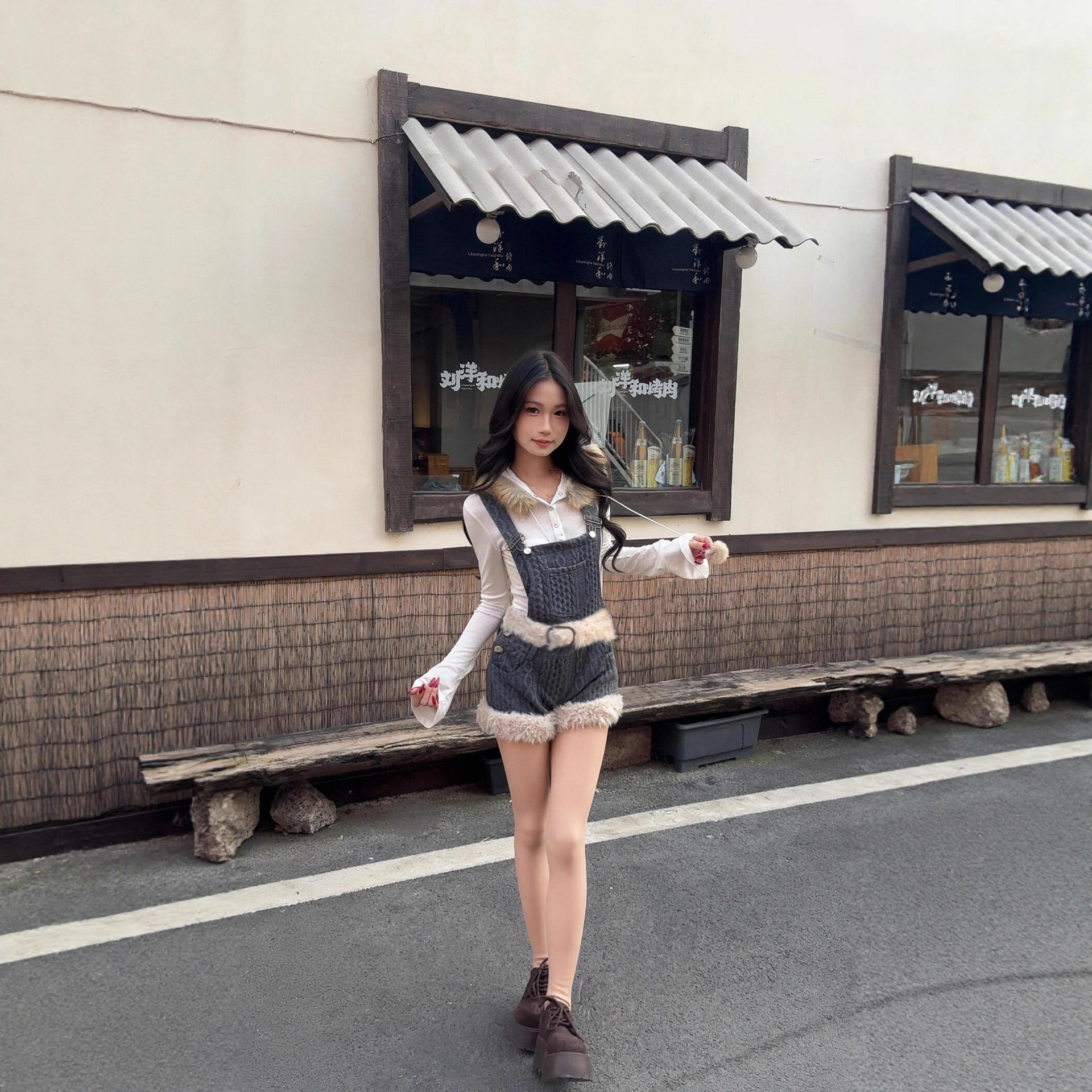 美式复古毛绒短裤背带裤女秋冬新款麻花针织辣妹时尚连体毛边裤子