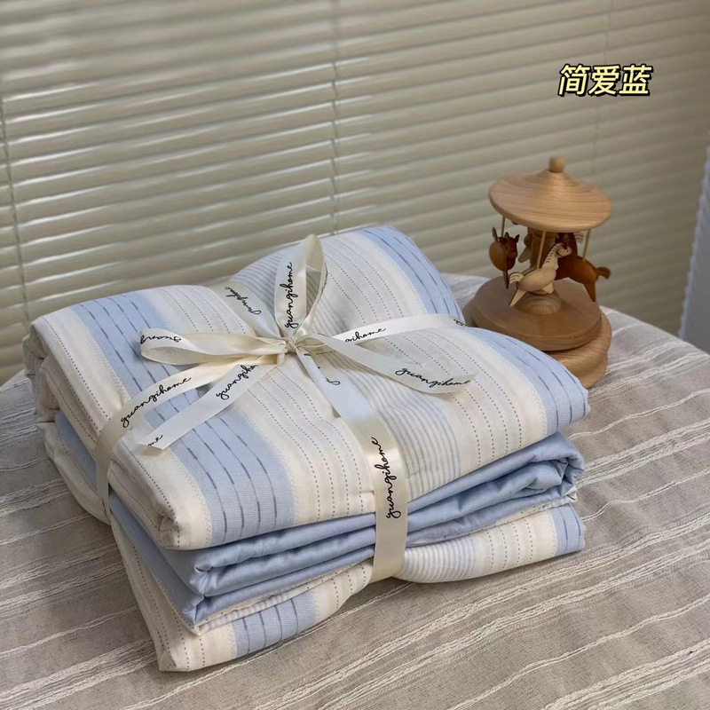 简爱蓝.jpg