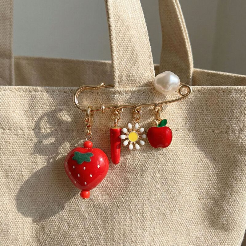 Ins Sweet and Cute Strawberry Oil-Drip Flower Pepper Brooch European and American Pastoral Style Waistband Shirt Anti-Exposure Pin