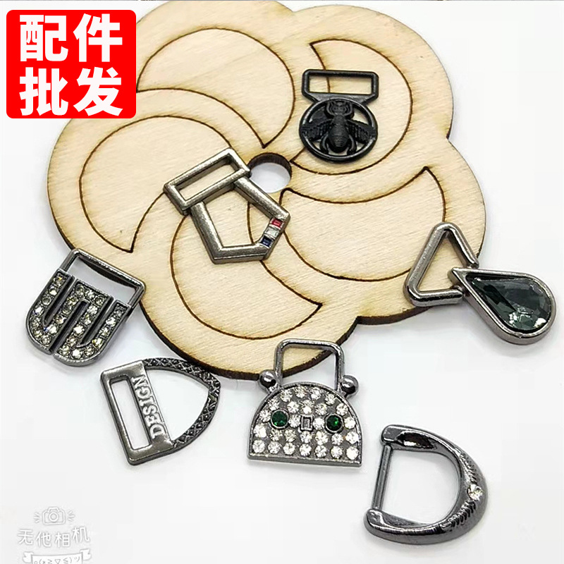 Factory Direct Supply of Clothing Accessories Alloy Dot Pendant Fashionable Personalized Zinc Alloy Pendant Accessories 105Mm*35Mm