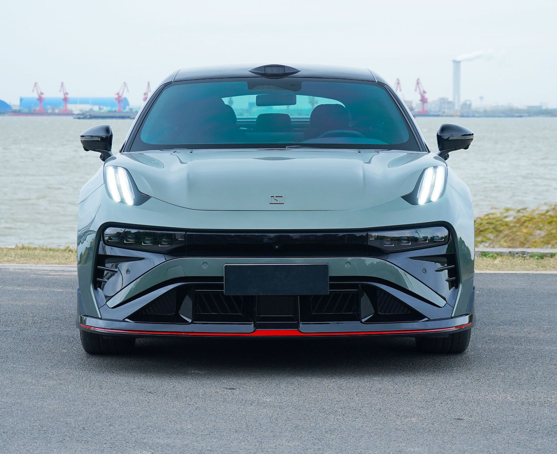 Suitable for 21-26 model Zeekr 001 DC model wide-body modification front spoiler, side skirts, rear lip, and sporty rear wing kit