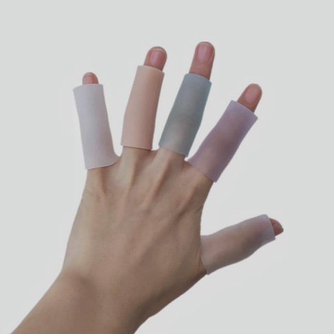 Waterproof protective silicone long protective case for toes