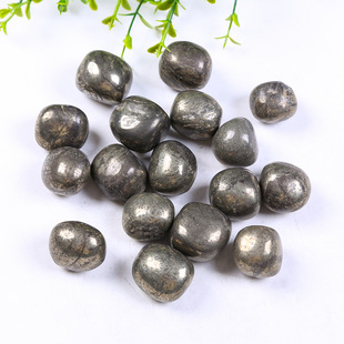 һ����Ȼ�S�~�V�Lʯpyrite�S�F�V��޹�U��ʯ�~�������쾰�b�ʯ