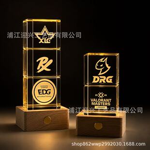 ���ⷽ�w�l��Сҹ���oη���s�����b[��3D���wˮ�����K��ľ����