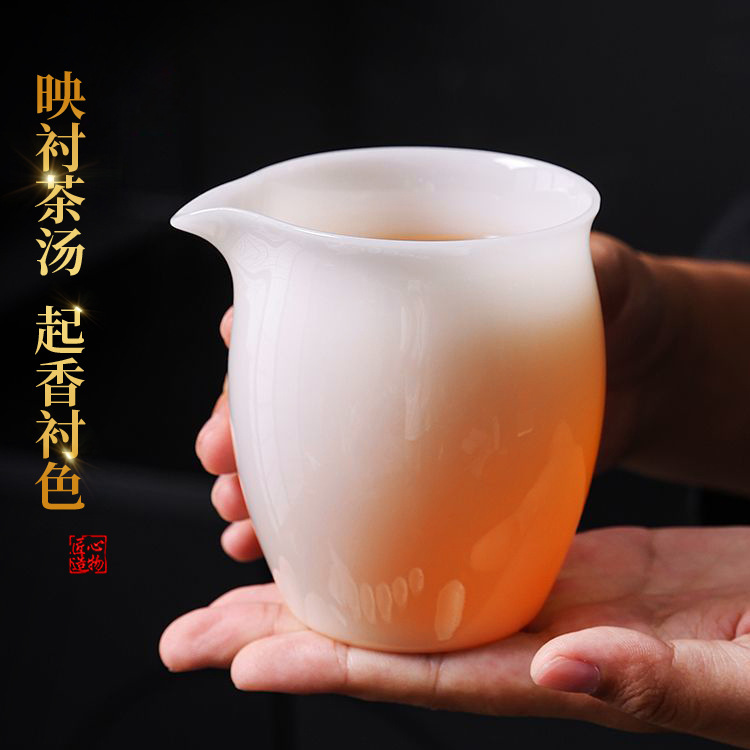 冰种璞玉瓷公道杯陶瓷分茶器茶海匀杯家用德化白瓷手抓公杯大容量|undefined