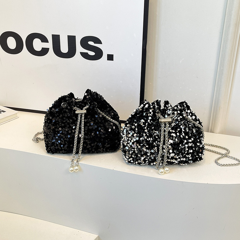 Bolso de moda personalizado con sequillas para mujeres 2024 nuevo estilo coreano bolso de cubo bolso de hombro de estilo estilo extranjero bolso de moda