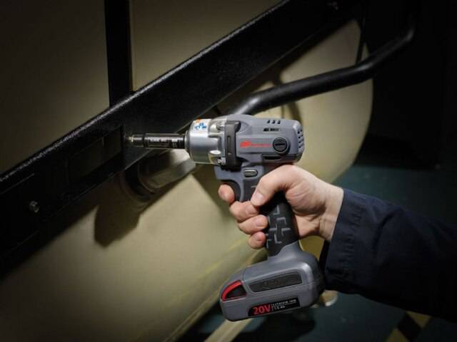 美国IR英格索兰W5131P电动扳手3/8锂电扳手电动冲击扳手 电动风炮