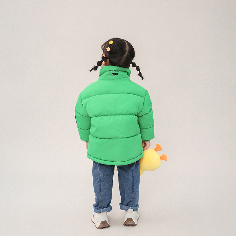 2025 otoño y invierno nuevo niño collar ropa de pan niñas ropa de algodón de pluma engrosada bebé fuera