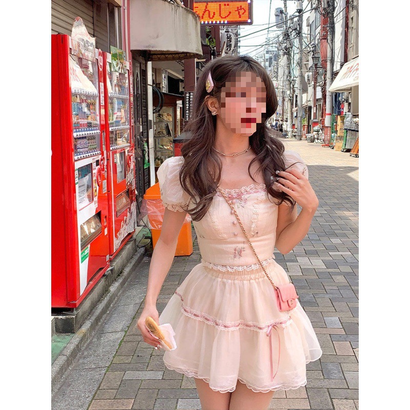 일본 스타일 달콤하고 신선한 스타일 소녀의 슬리밍 활 웨이스트 라인 스퀘어 칼라 탑 스커트 2023 여름 새로운