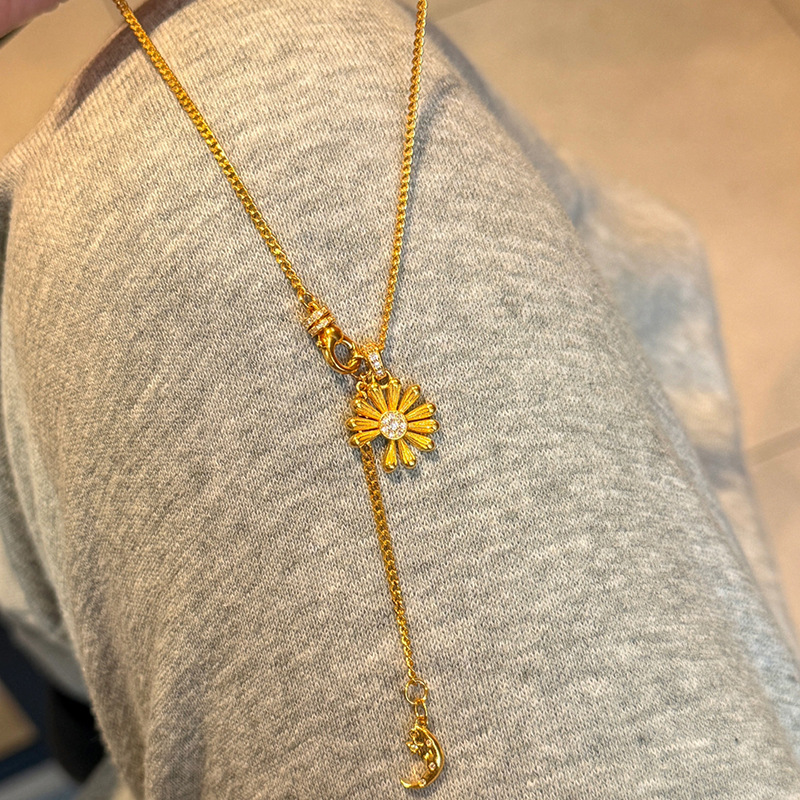 小红书爆款雏菊花朵月牙款项链精致独特百搭流苏长款项链一件代发|undefined