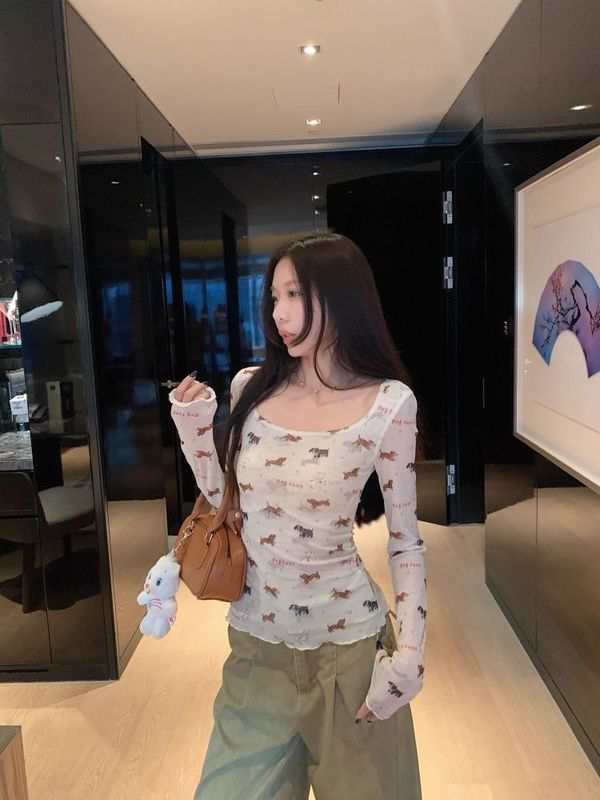 【网纱面料】早秋设计感修身显瘦独特美式辣妹小狗印花长袖T恤女|undefined