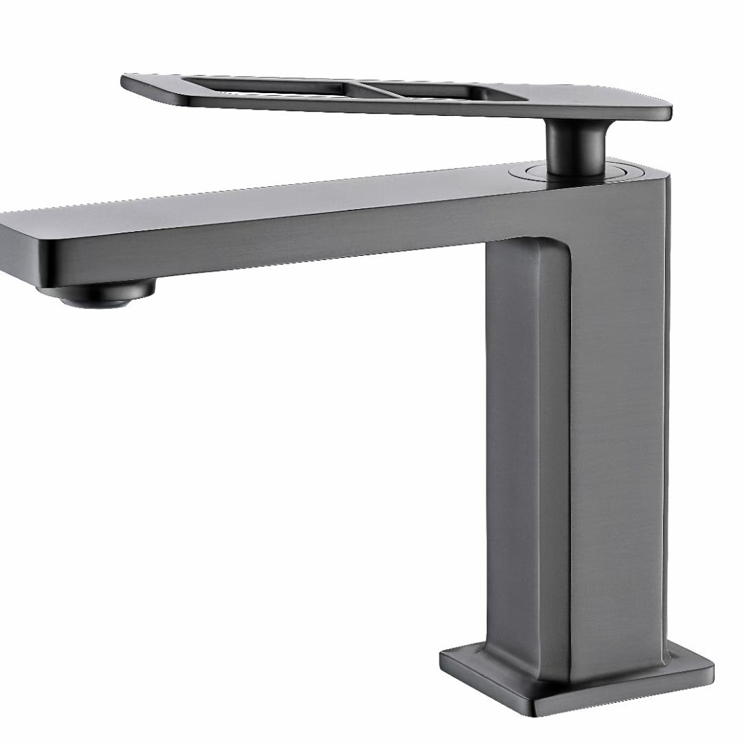 Americano cascada agua plana Cuenca del grifo de cobre alto estándar galvanoplastia/oro cepillado baño caliente y fría hogar comercio exterior