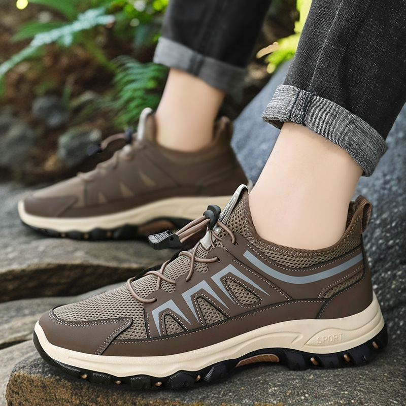 Zapatos deportivos para hombre, nuevo estilo de primavera, zapatillas transpirables para correr, suela blanda, cómodas, zapatos de suela gruesa, calzado de senderismo resistente al desgaste para exteriores, venta al por mayor