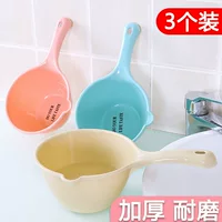 Утолщённая кухонная пластиковая ложка для воды с длинной ручкой, глубокая плоскодонная суповая ложка для домашнего использования.