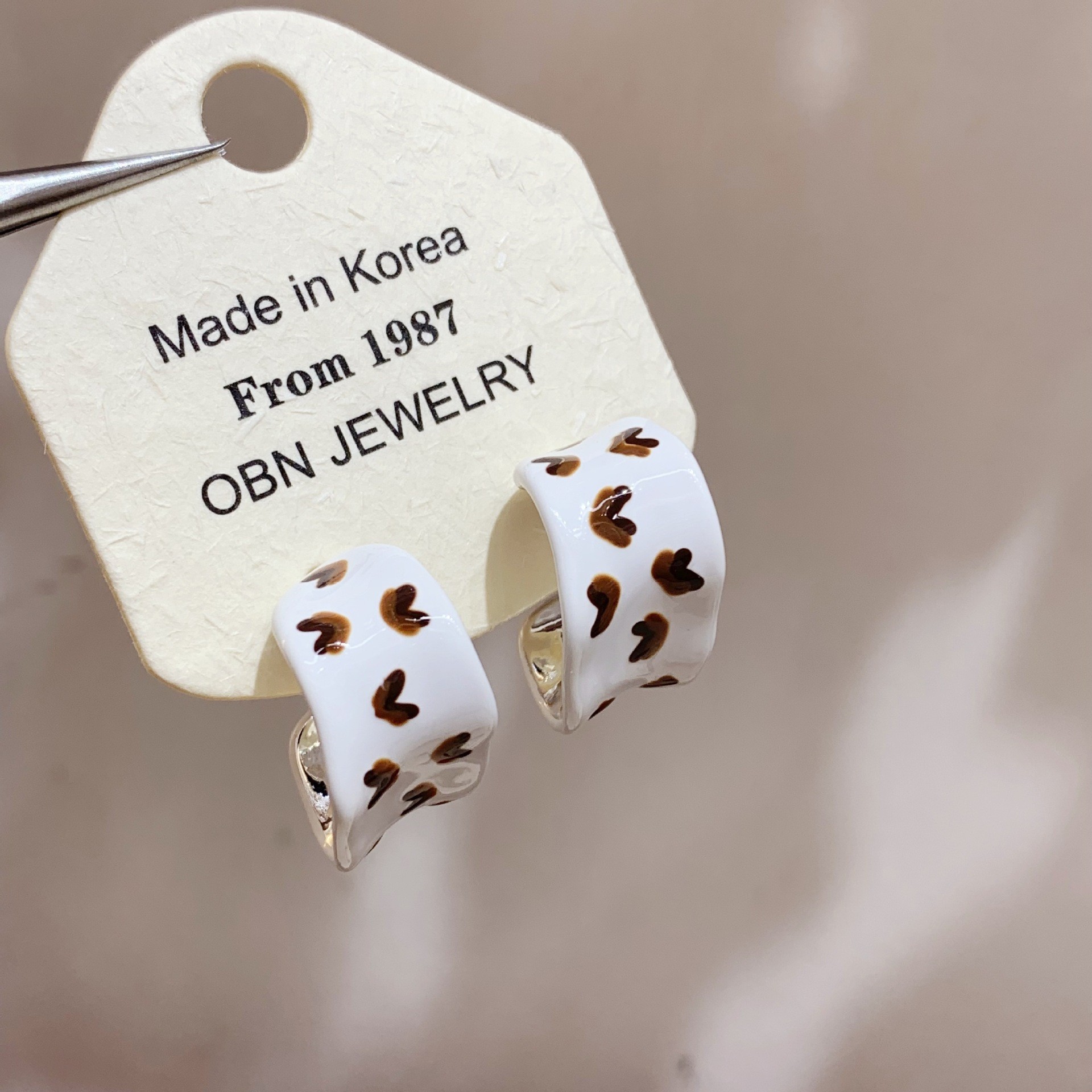 H0624 브라운 도트 귀걸이