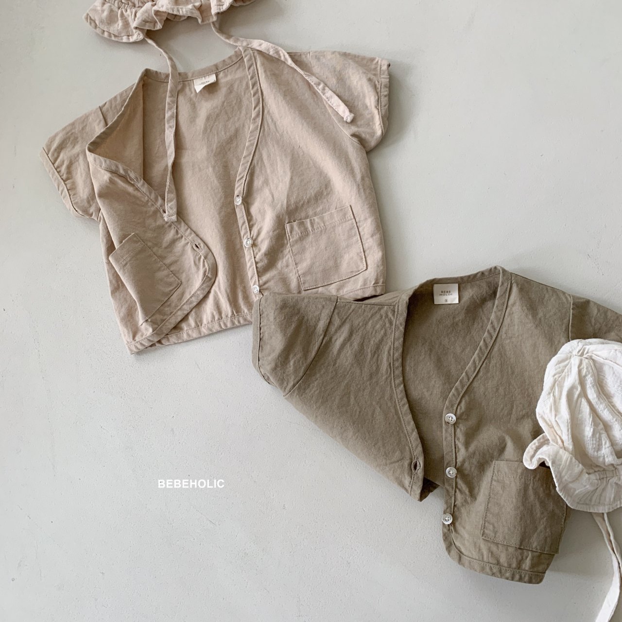 Verano de verano de manga corta Camisa delgada estilo coreano 2023 Verano nuevo bolsillo de bebé de manga corta abrigo de Bebé Ropa de verano