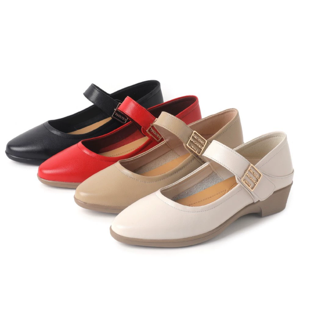 Comfortable shoes for mother for leather shoes, 2025 years, soft sole
