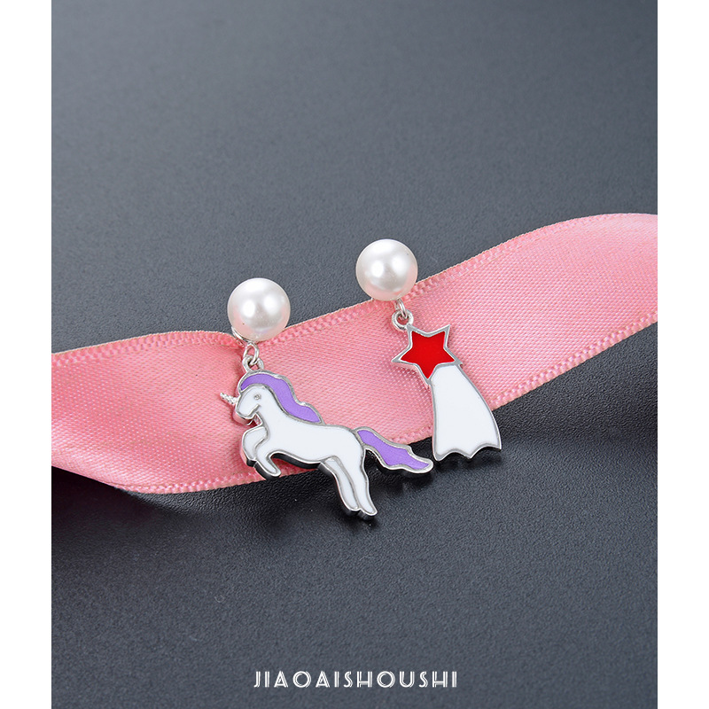 Japón y Corea del Sur pequeños nuevos pernos de orejas de estudiantes S925 plata esterlina goteo de aceite asimétrico izquierda y derecha arco iris auriculares al por mayor