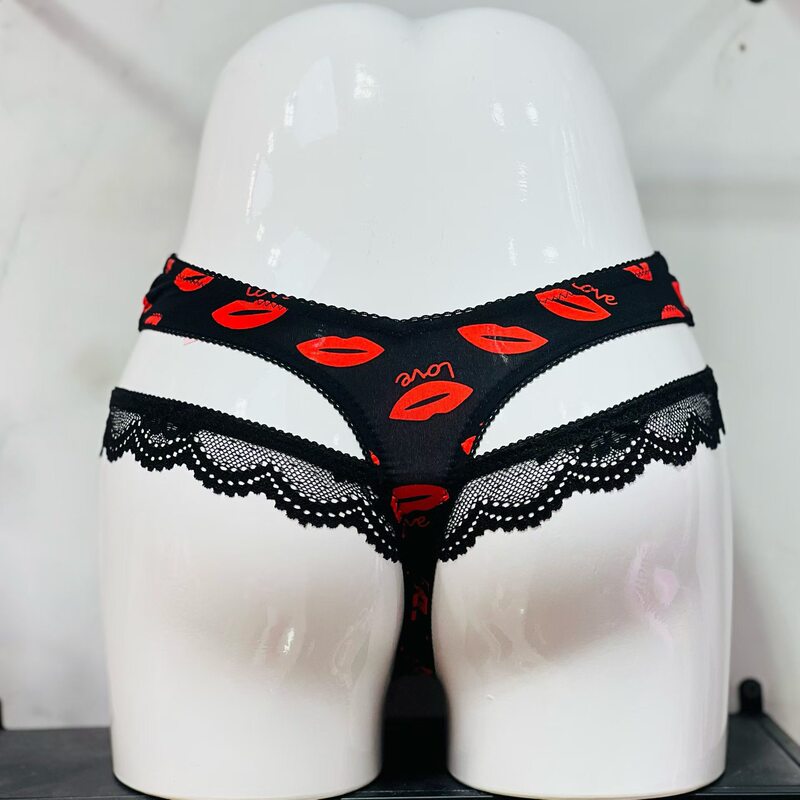 Sexy women's panties with side cutouts, good elasticity, V-shaped cotton crotch, half-coverage, ice silk lace trim women's panties Sexy women's panties with side cutouts, good elasticity, V-shaped cotton crotch, half-coverage, ice silk lace trim women's panties